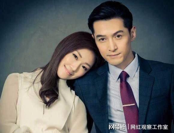 胡歌老婆现场吃瓜吴京视频,揭秘娱乐圈幕后趣闻